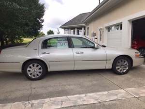 Lincoln Town Car for sale by owner in Ocean Isle Beach NC