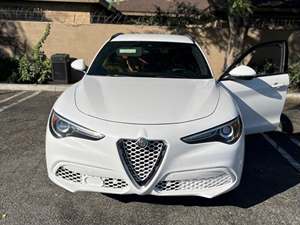 White 2018 Alfa Romeo Stelvio