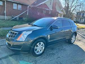 Cadillac SRX luxury  for sale by owner in Springfield OH