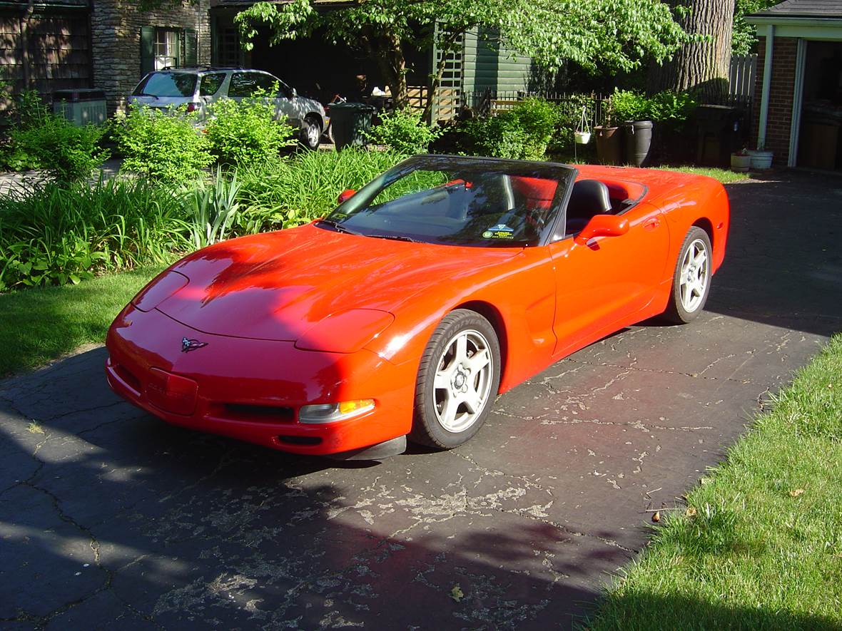 1998 Chevrolet Corvette for sale by owner in Louisville