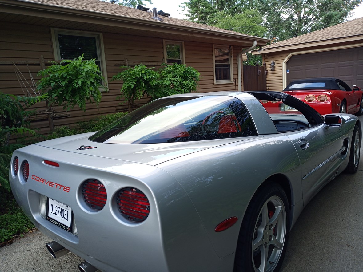 2000 Chevrolet Corvette for sale by owner in Minneapolis