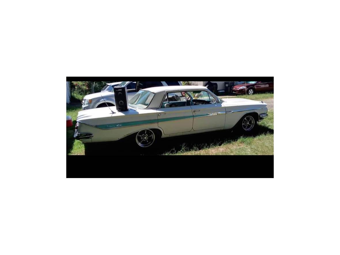 1961 Chevrolet Impala 4 door sedan  for sale by owner in Kent City