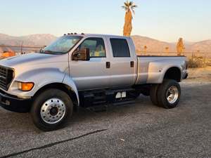 Gray 2000 Ford F650