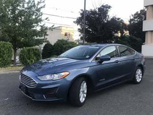 Ford Fusion Hybrid for sale by owner in Keyport NJ