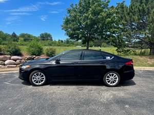 Ford Fusion Hybrid for sale by owner in Franklin WI