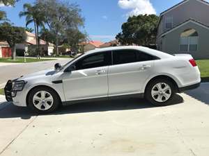 Ford Taurus for sale by owner in Lake Worth FL
