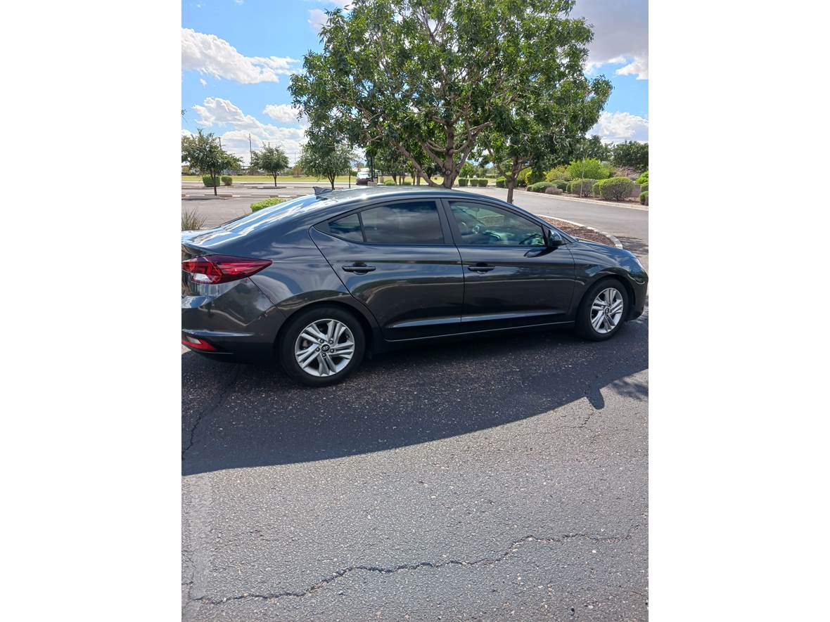 2020 Hyundai Elantra for sale by owner in Peoria