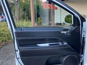 Jeep Compass for sale by owner in Corvallis OR