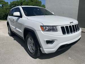 Jeep Grand Cherokee Laredo 4WD for sale by owner in Miami FL