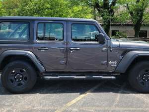Jeep Wrangler Unlimited for sale by owner in Valley Park MO