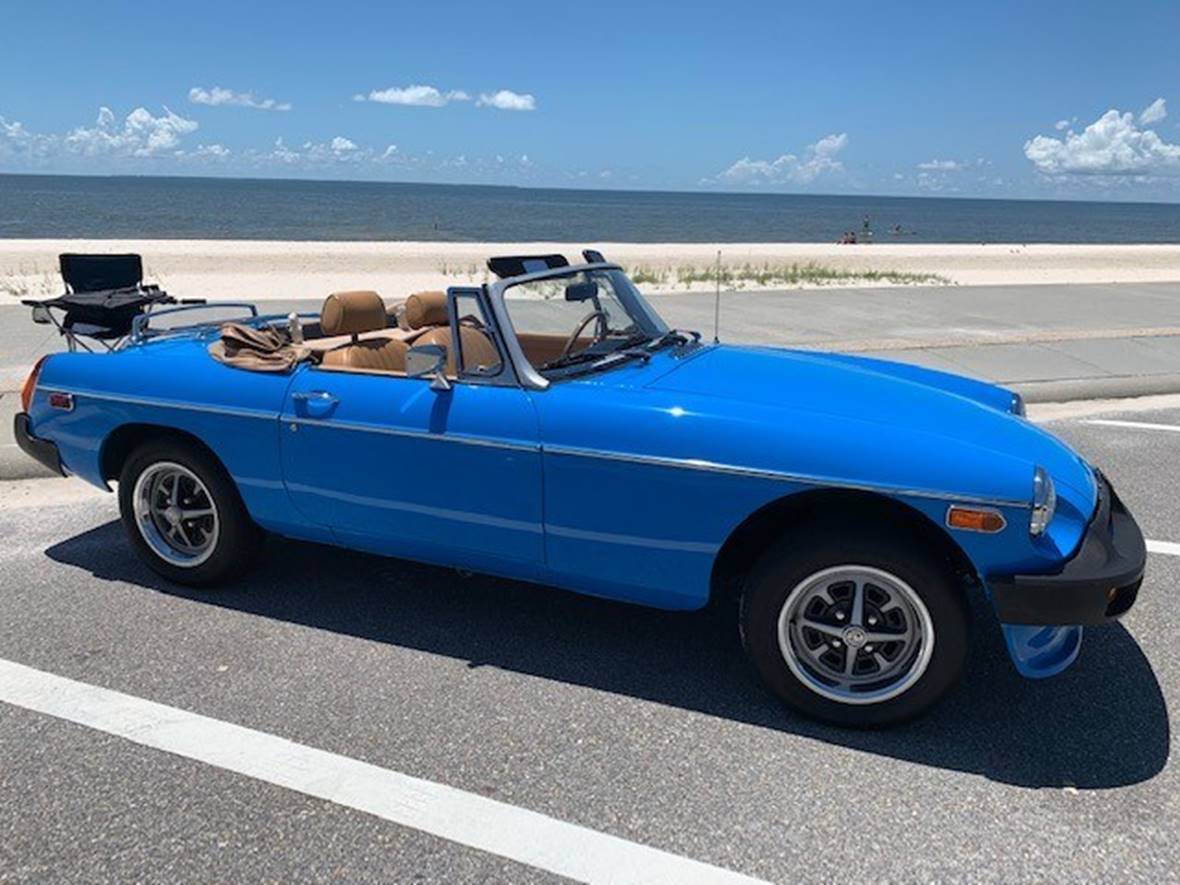1979 MG MGB for sale by owner in Long Beach
