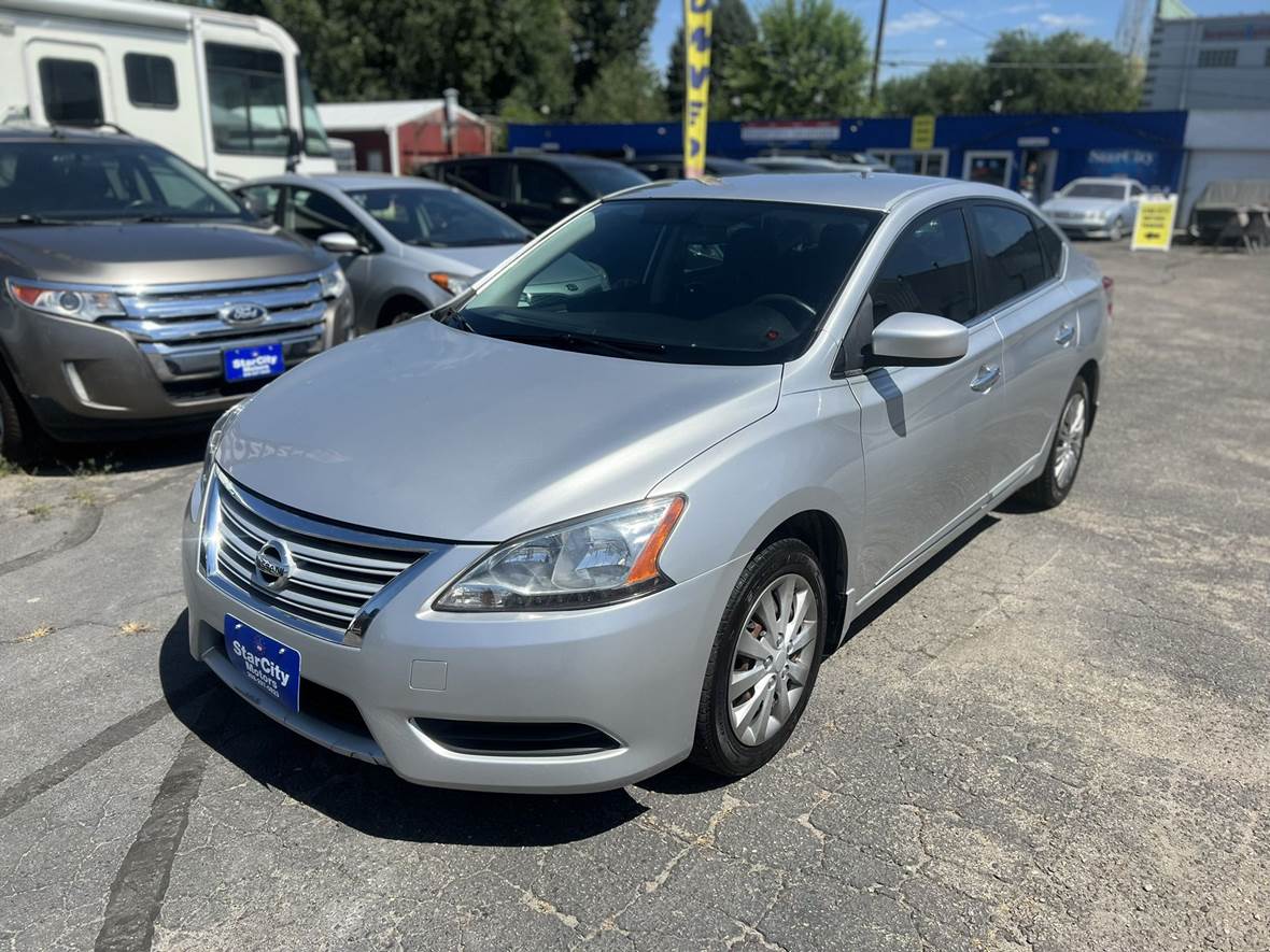 2015 Nissan Sentra for sale by owner in Garden City