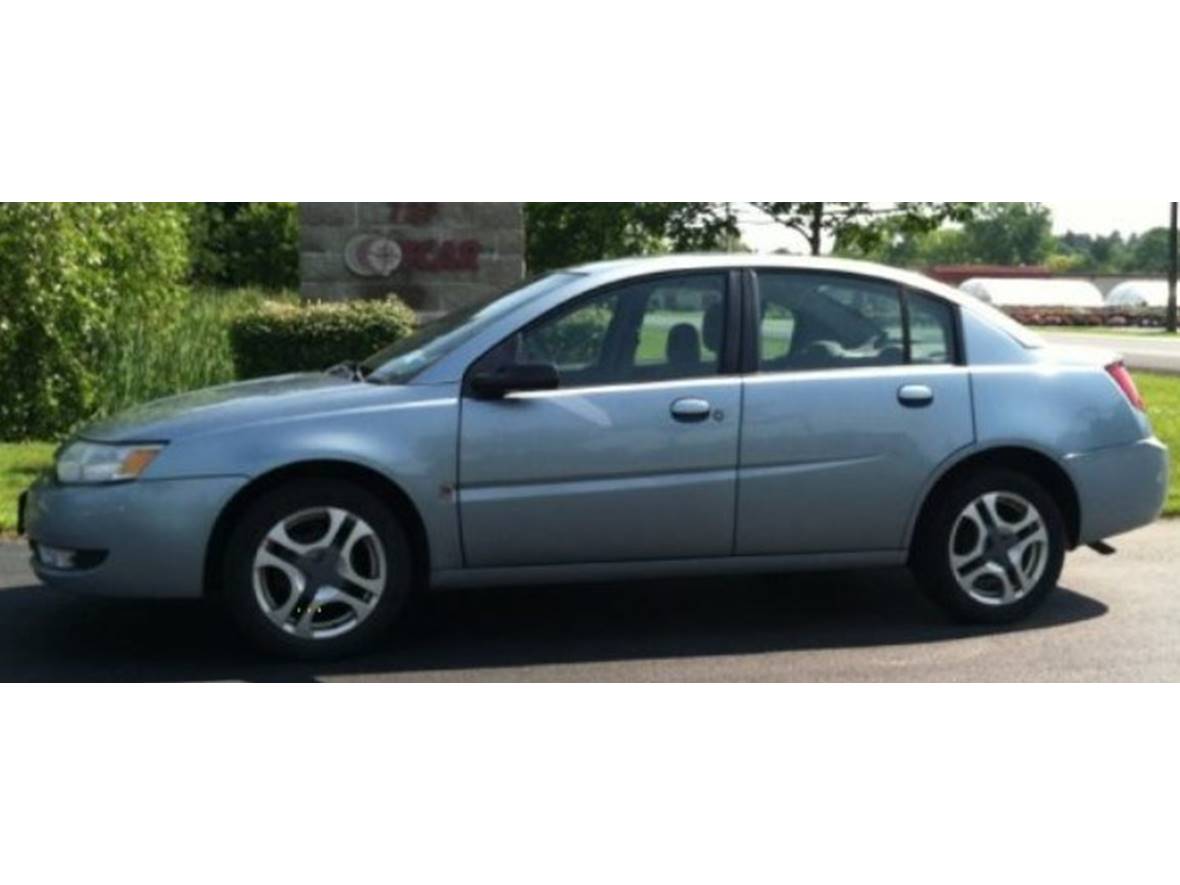 2003 Saturn ION 3 for sale by owner in Saint Clair Shores
