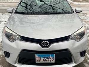 Toyota Corolla for sale by owner in Libertyville IL