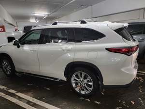Toyota Highlander for sale by owner in Seattle WA