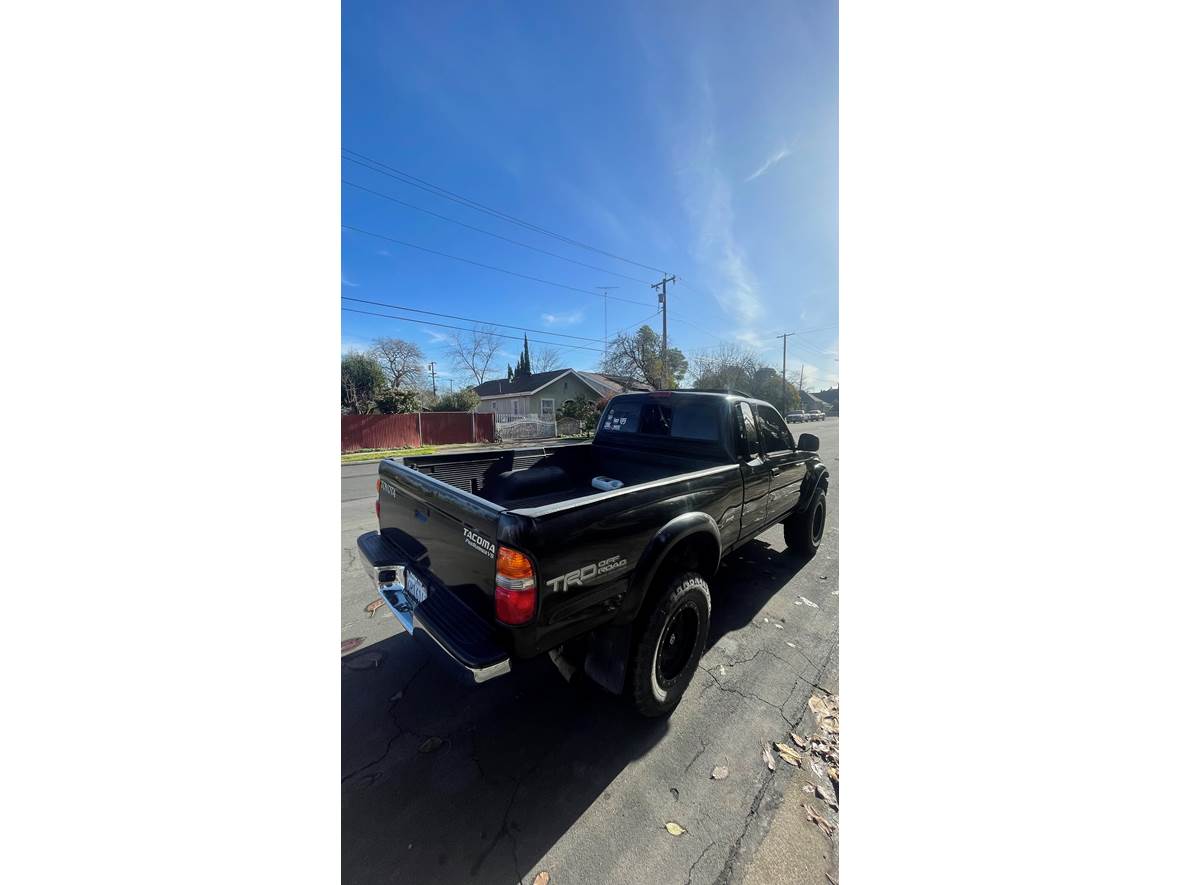 2001 Toyota Tacoma for sale by owner in Stockton