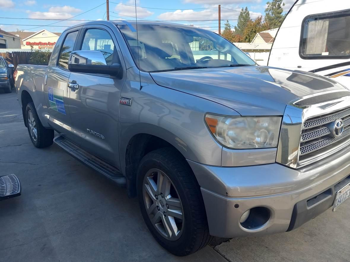 2007 Toyota Tundra for sale by owner in Fresno