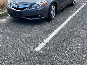 2013 Acura ILX with Gray Exterior
