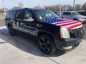 Cadillac Escalade ESV for sale by owner in New Baltimore MI