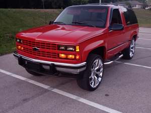 Red 1992 Chevrolet Blazer k1500