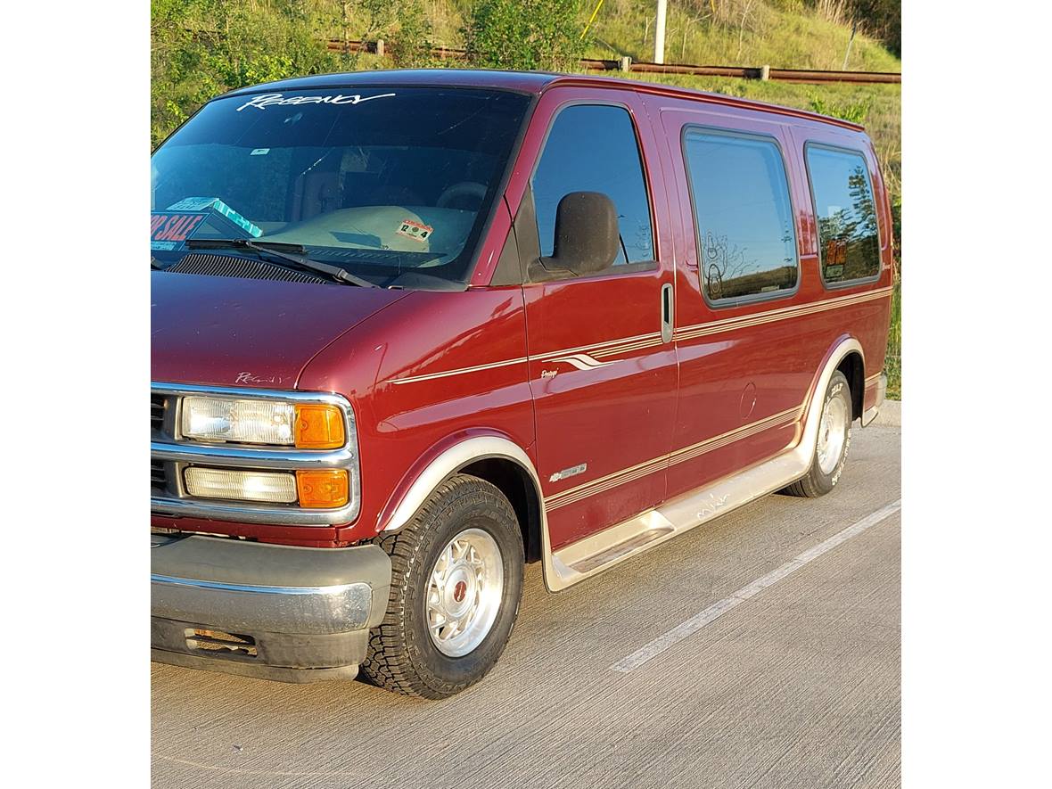 2001 Chevrolet Express for sale by owner in Okmulgee