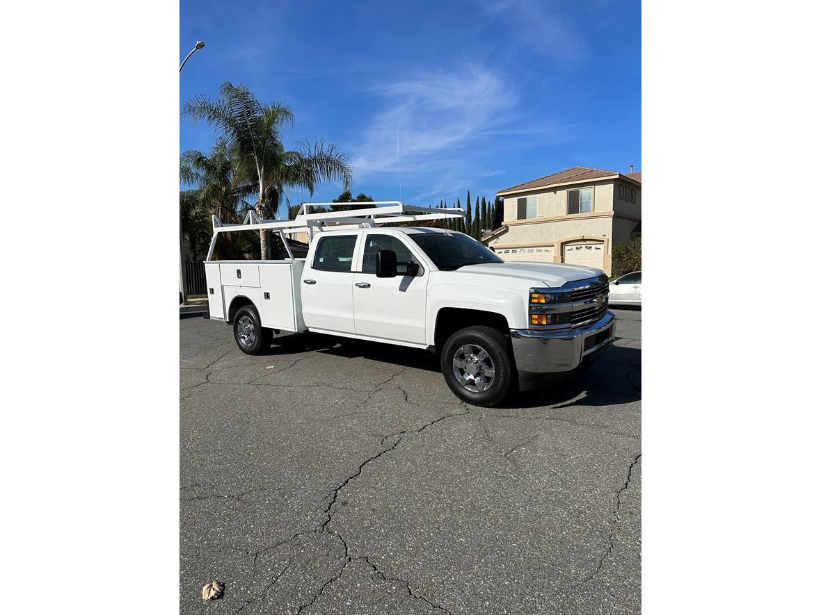 2016 Chevrolet Silverado 2500HD for sale by owner in Chino
