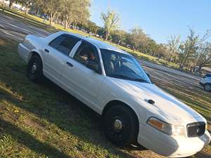 Ford Crown Victoria Police Interceptor for sale by owner in Hallandale FL