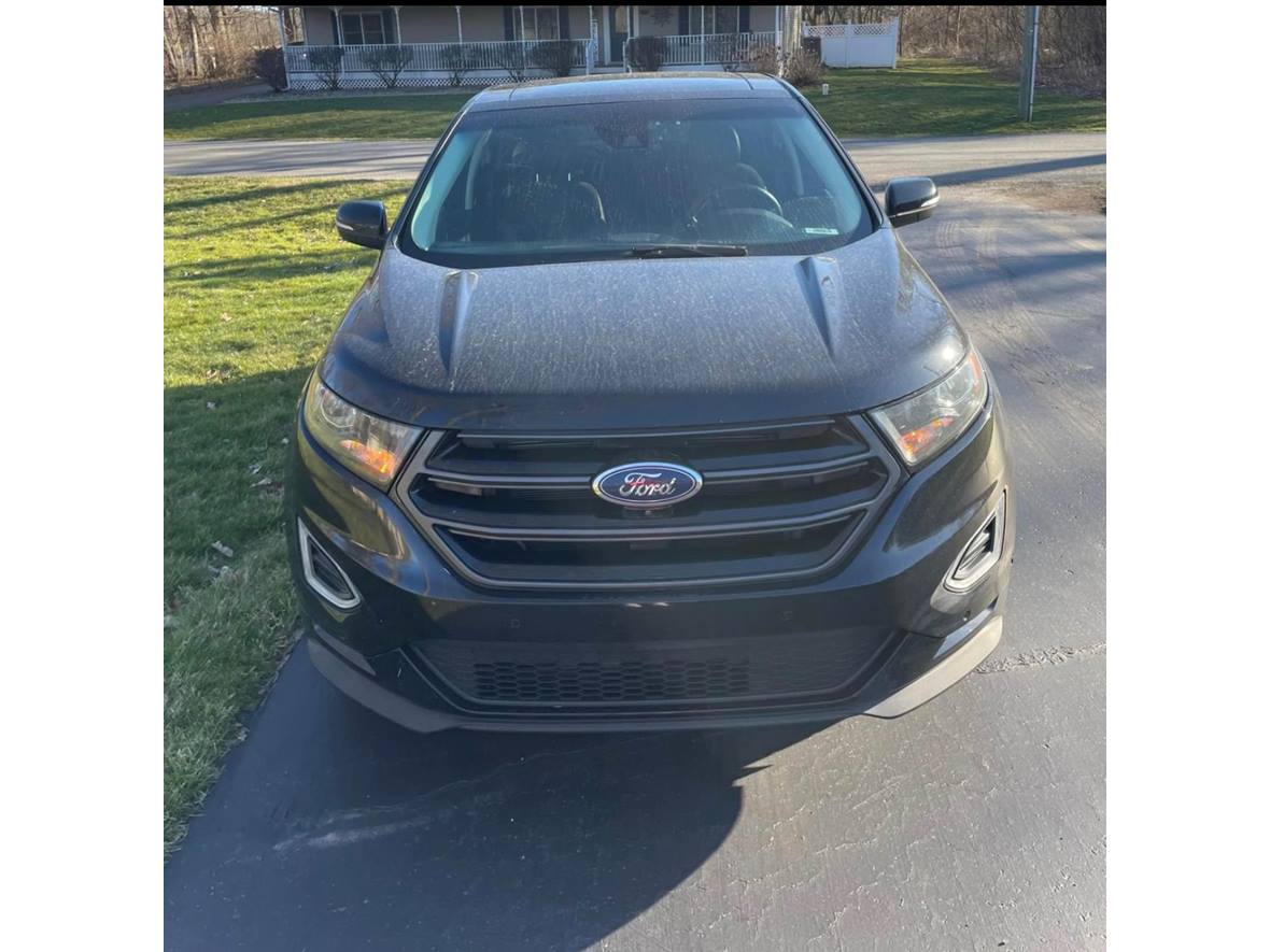 2016 Ford Edge for sale by owner in Saint Joseph