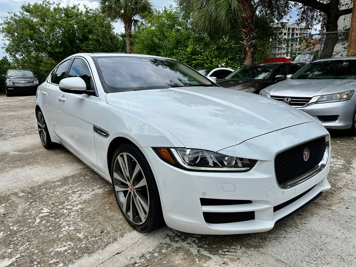 2017 Jaguar XE for sale by owner in Pompano Beach