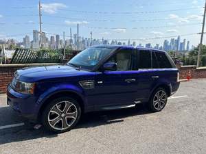 2010 Land Rover Range Rover Sport with Blue Exterior
