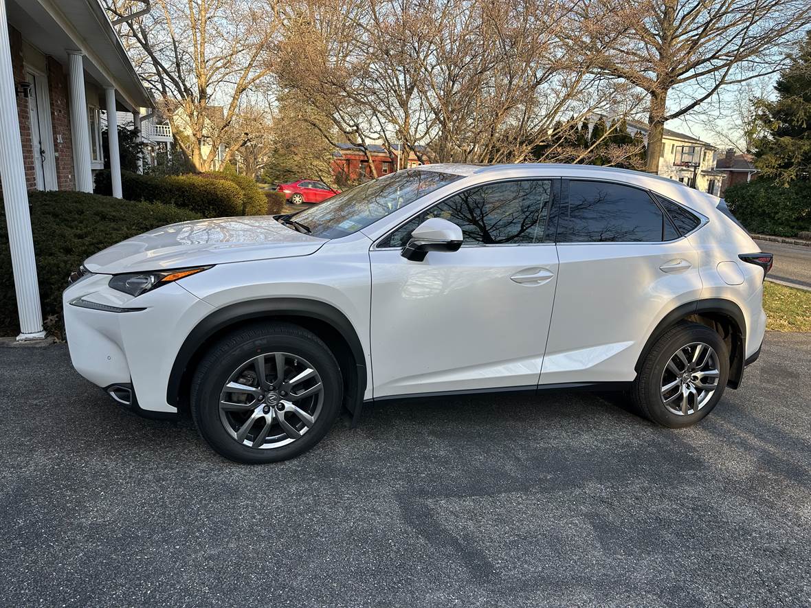 2016 Lexus NX 200t for sale by owner in White Plains