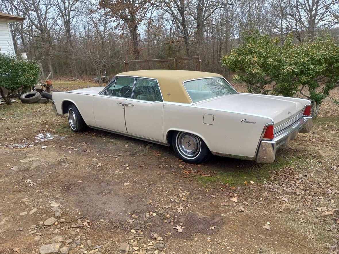 1964 Lincoln Continental for sale by owner in Midway
