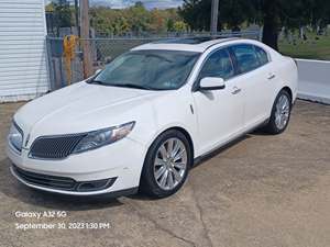 2015 Lincoln MKS with White Exterior