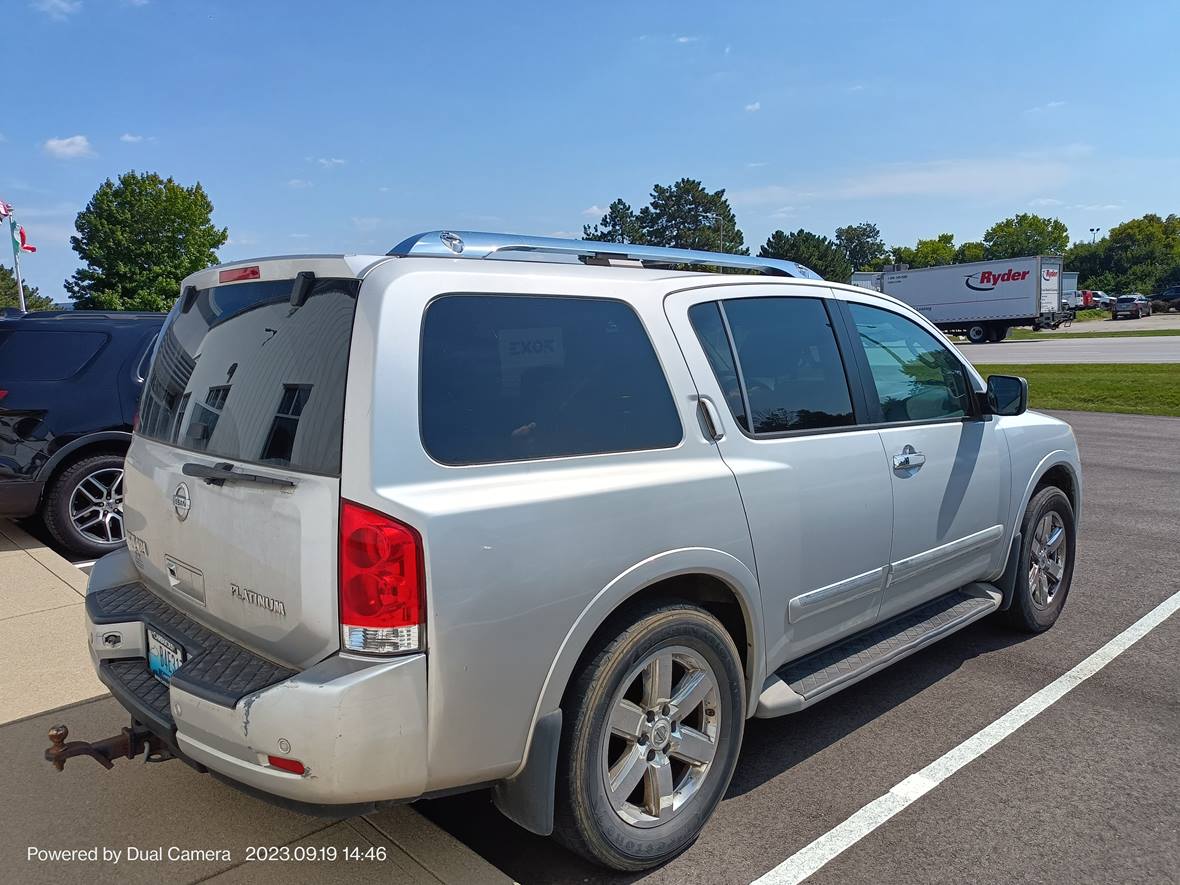 2012 Nissan Armada for sale by owner in Newport