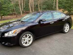 Nissan Maxima for sale by owner in Oakton VA