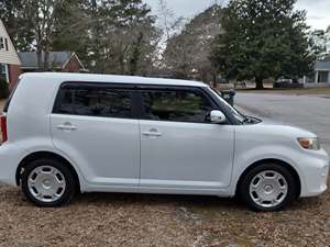 Scion XB for sale by owner in New Bern NC