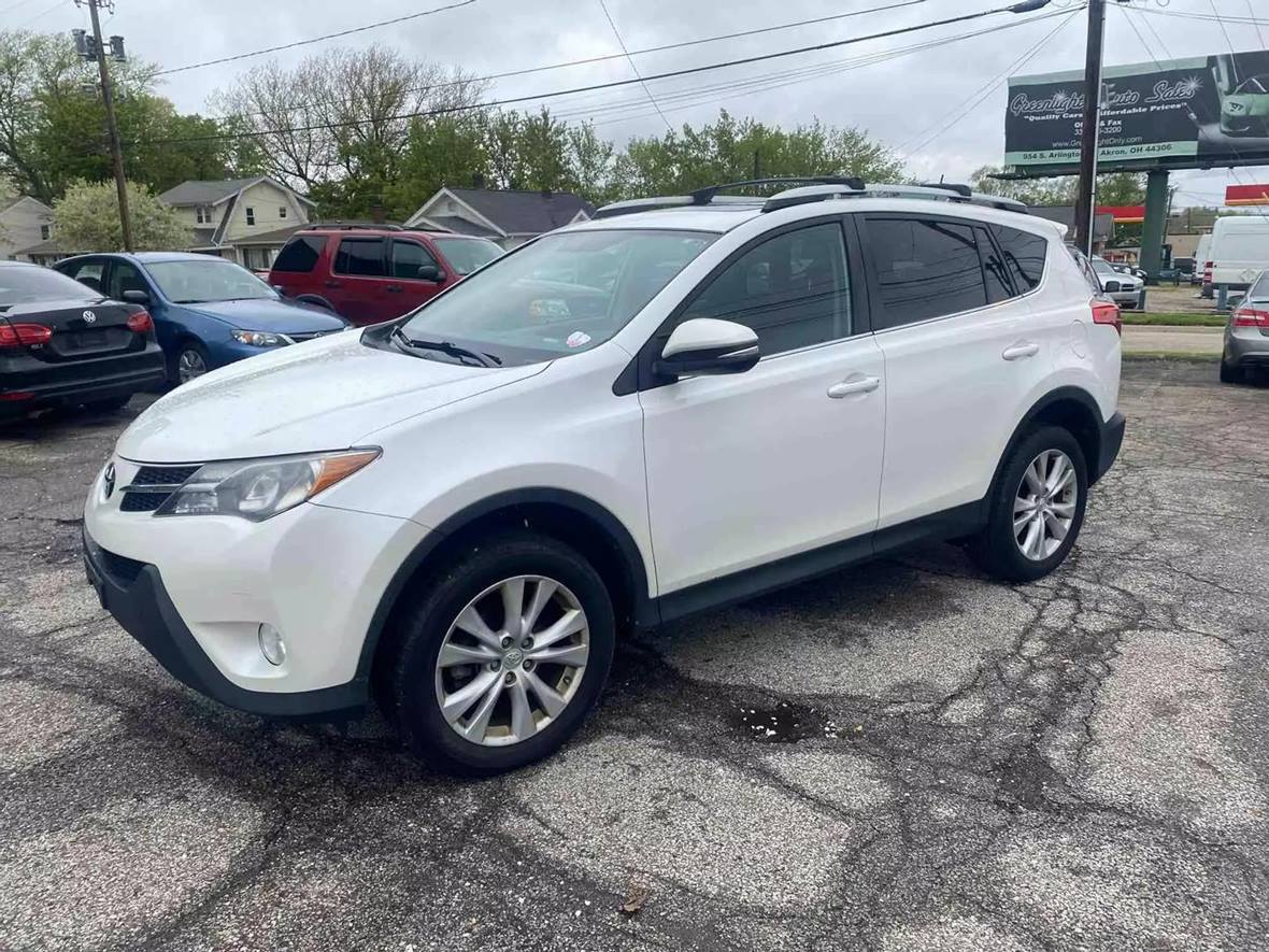 2013 Toyota Rav4 for sale by owner in Akron