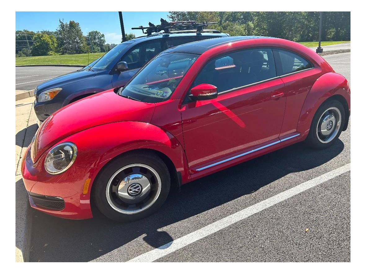 2012 Volkswagen Beetle for sale by owner in Chester Springs