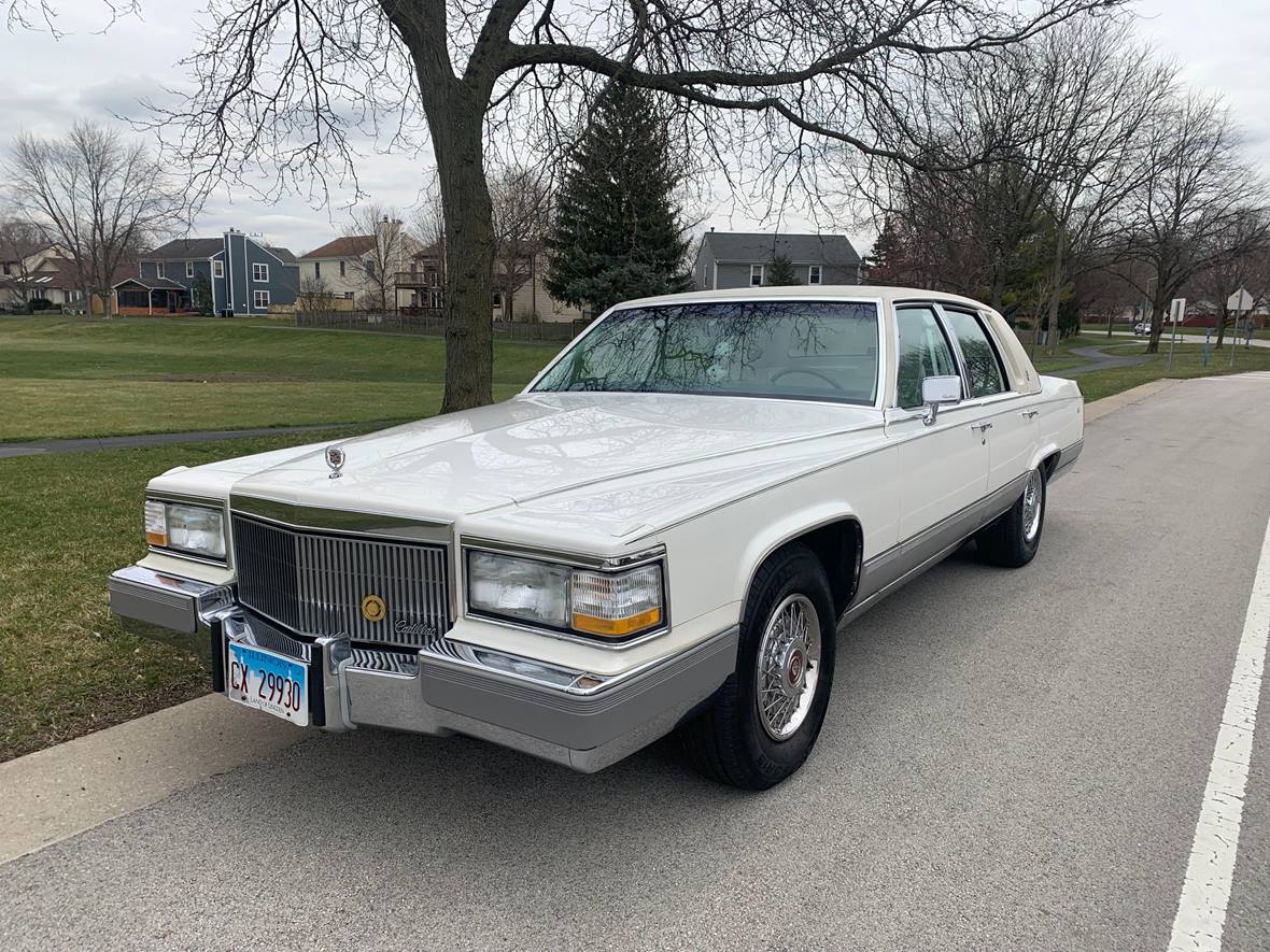 1992 Cadillac Brougham for sale by owner in Aurora