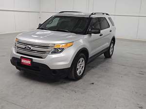 Silver 2014 Ford Explorer