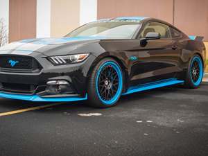 Black 2016 Ford Mustang