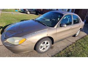 Ford Taurus for sale by owner in Westland MI