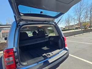 Jeep Patriot  4x4 for sale by owner in San Gabriel CA