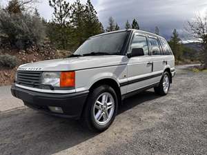 1998 Land Rover Range Rover with White Exterior