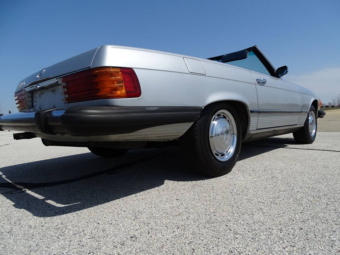 1975 Mercedes-Benz SL-Class for sale by owner in Courtenay