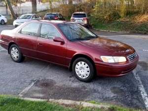 Red 2001 Toyota Camry