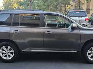 Toyota Highlander for sale by owner in Aurora CO