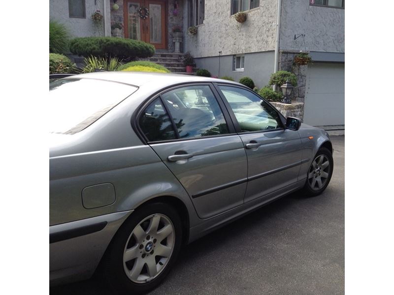 2005 BMW 3 Series for sale by owner in Thornwood