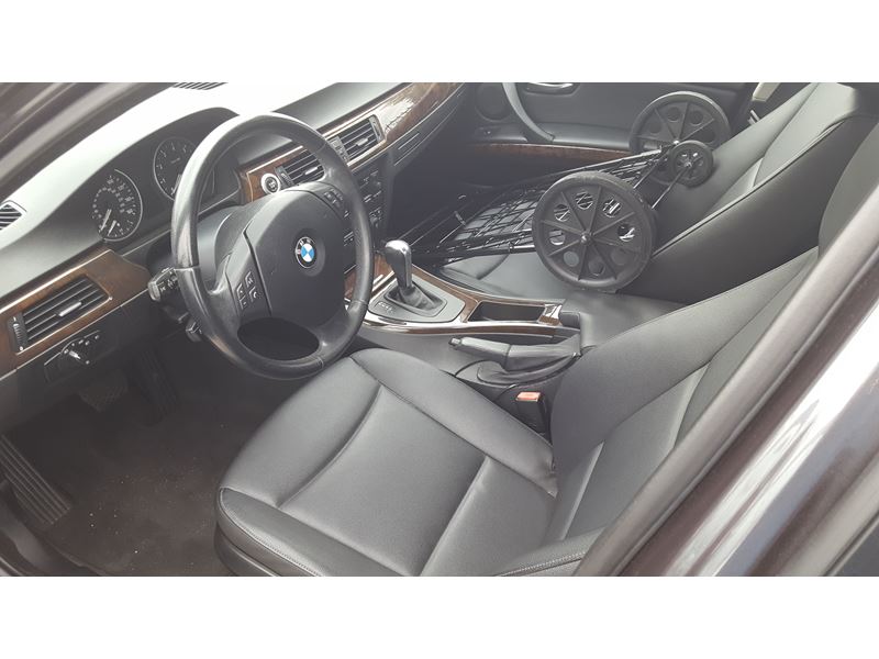 2006 BMW 3 Series for sale by owner in Bloomington