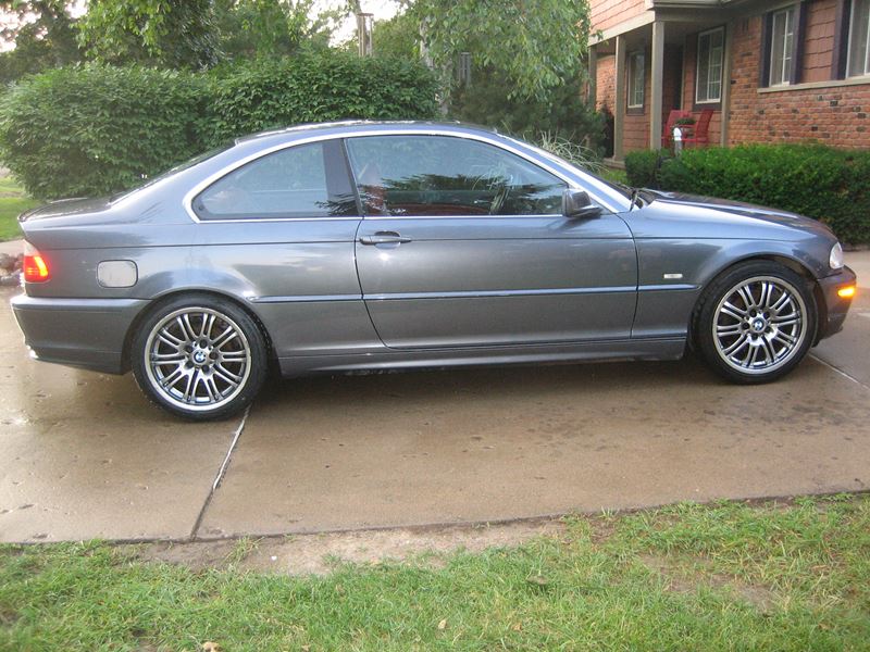 2001 BMW 325 CI for sale by owner in Rochester